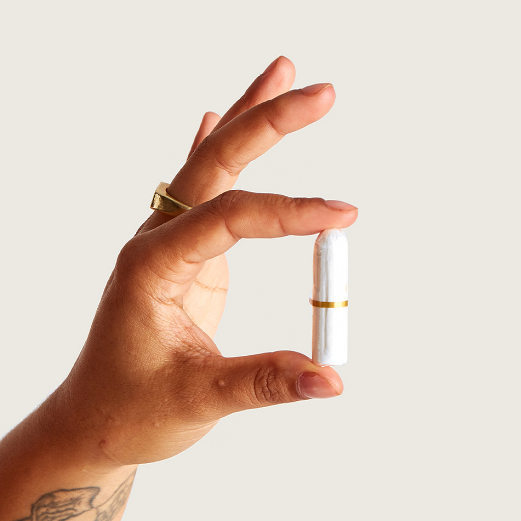 Non Applicator Tampons | 100% Certified Organic Cotton Tampons | Forme UK